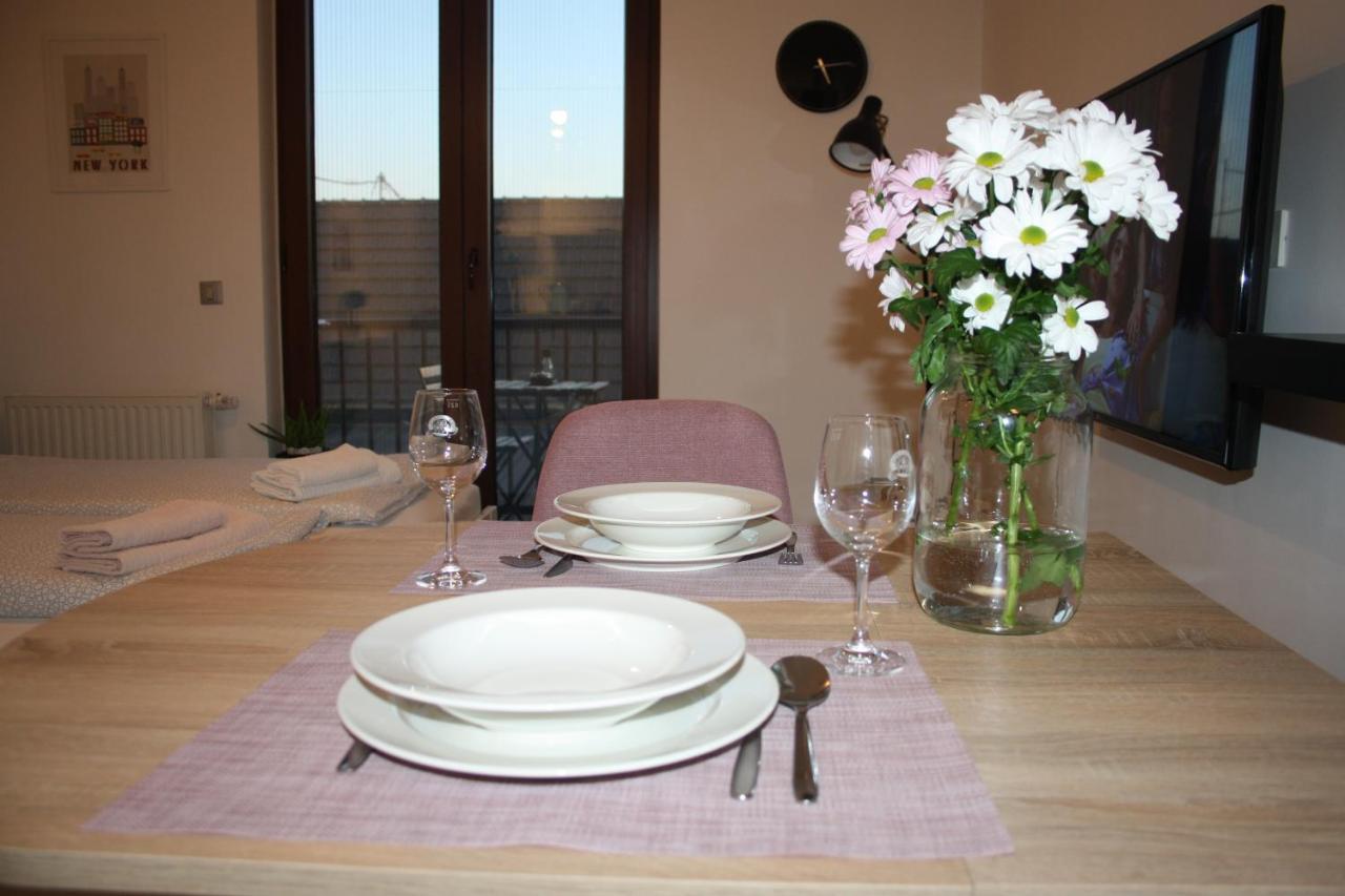 Studio Apartman Centar Dakovo Exterior foto