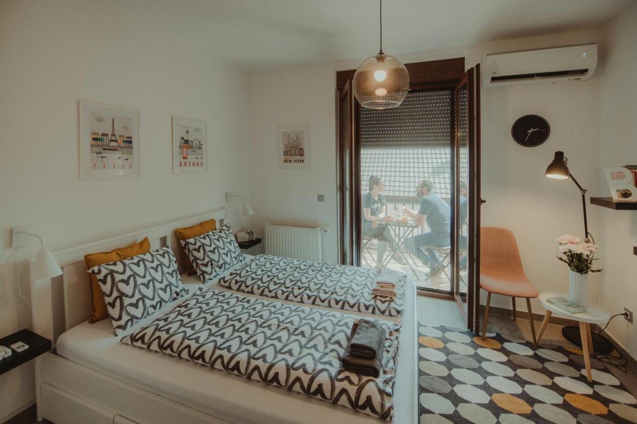 Studio Apartman Centar Dakovo Exterior foto