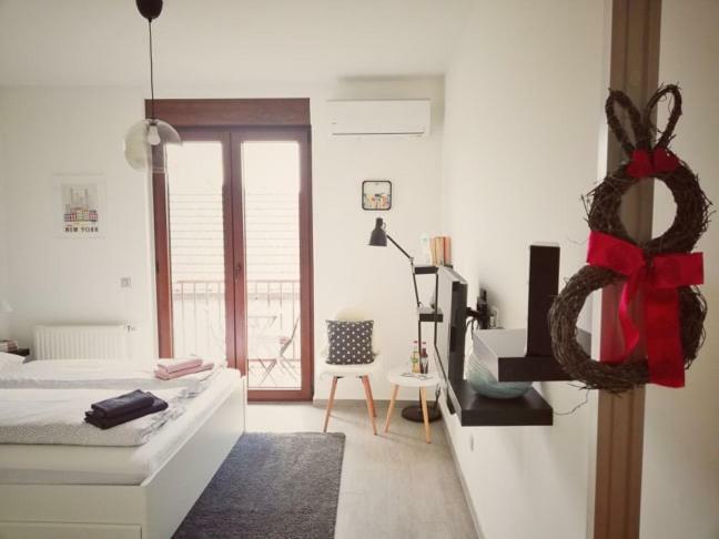 Studio Apartman Centar Dakovo Exterior foto